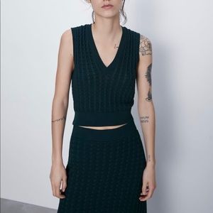 ⛔️SOLD⛔️ 🆕 ZARA Sleeveless Knit Top